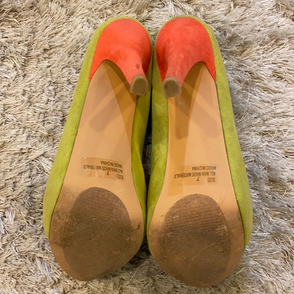 Color blocked Heels - Picture 6 of 9